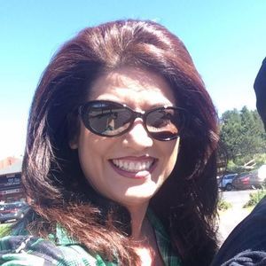 Meet your Posher, Annette